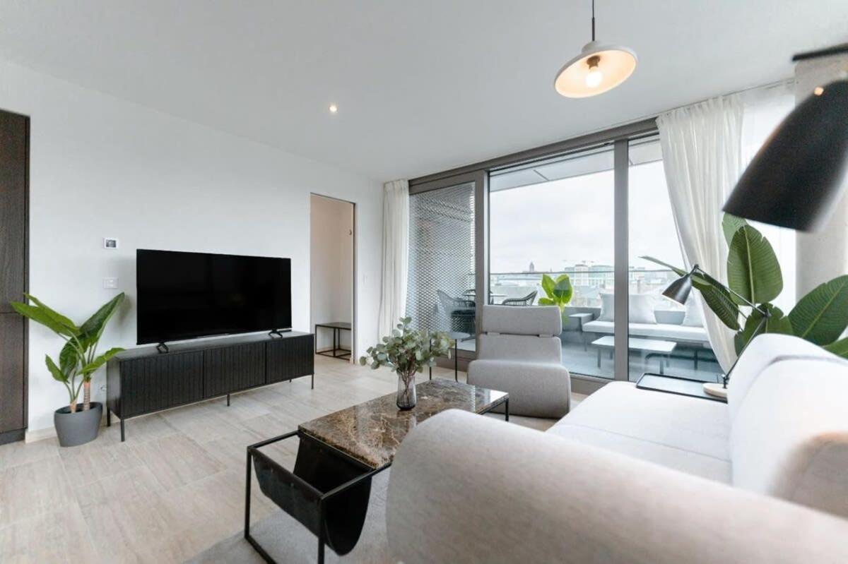 Luxury With Views In Haute Apartamento *